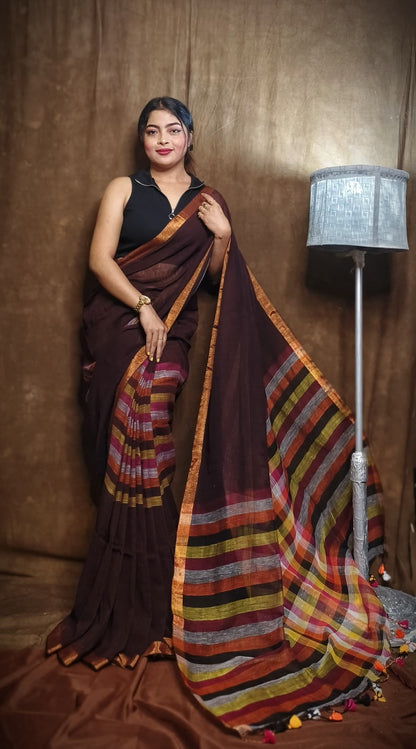 Handloom Linen Checks Saree with Golden Border